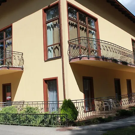 Venus Hotel 3*